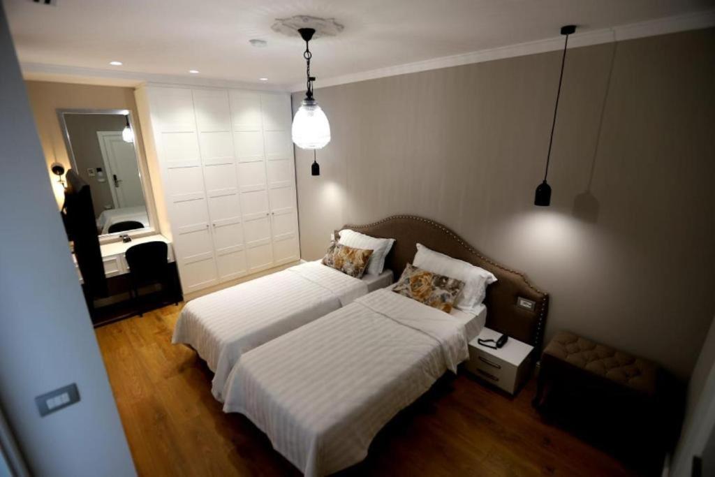 Boutique Hotel Whisky Tirana Værelse billede