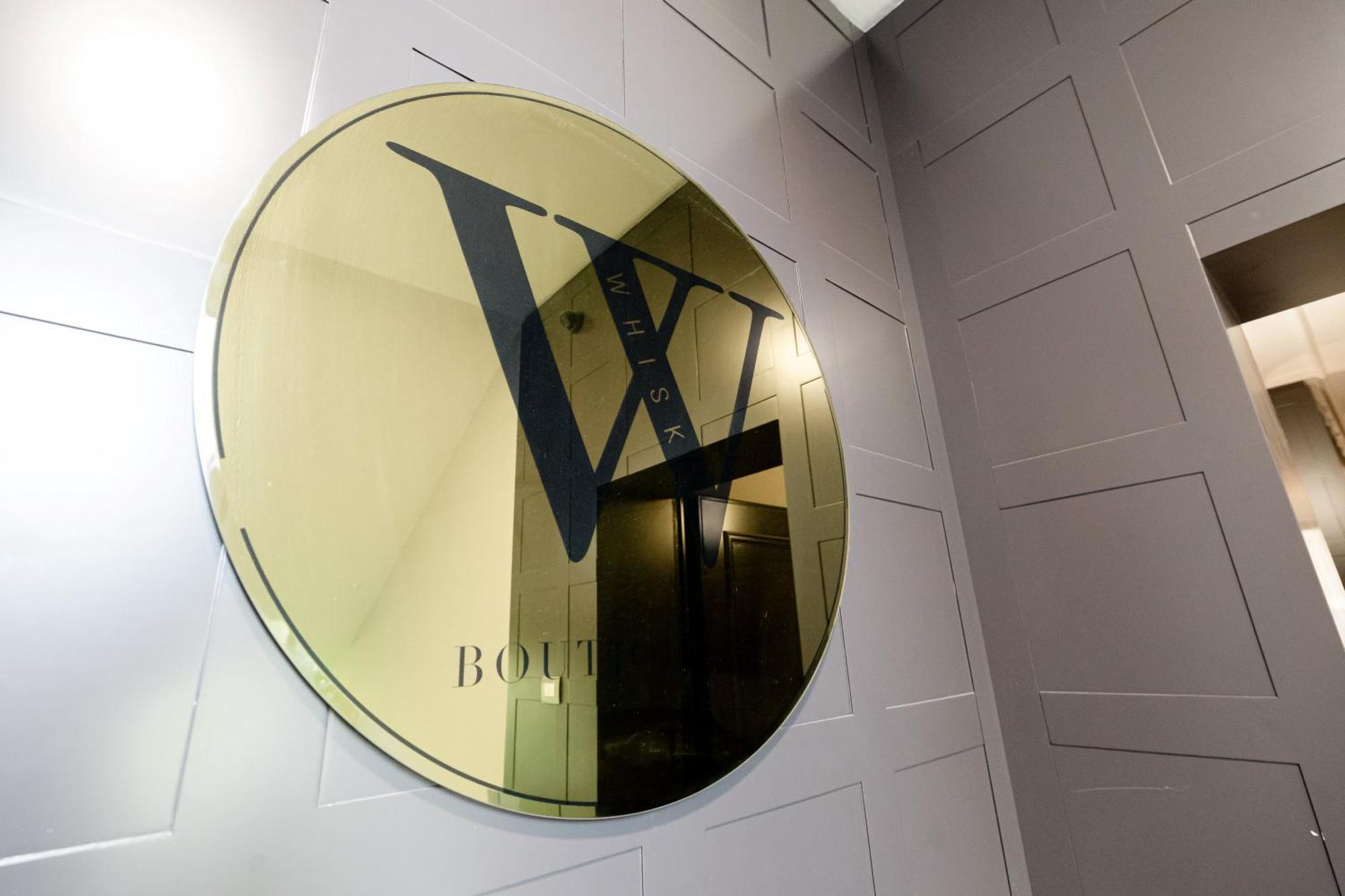 Boutique Hotel Whisky Tirana Eksteriør billede