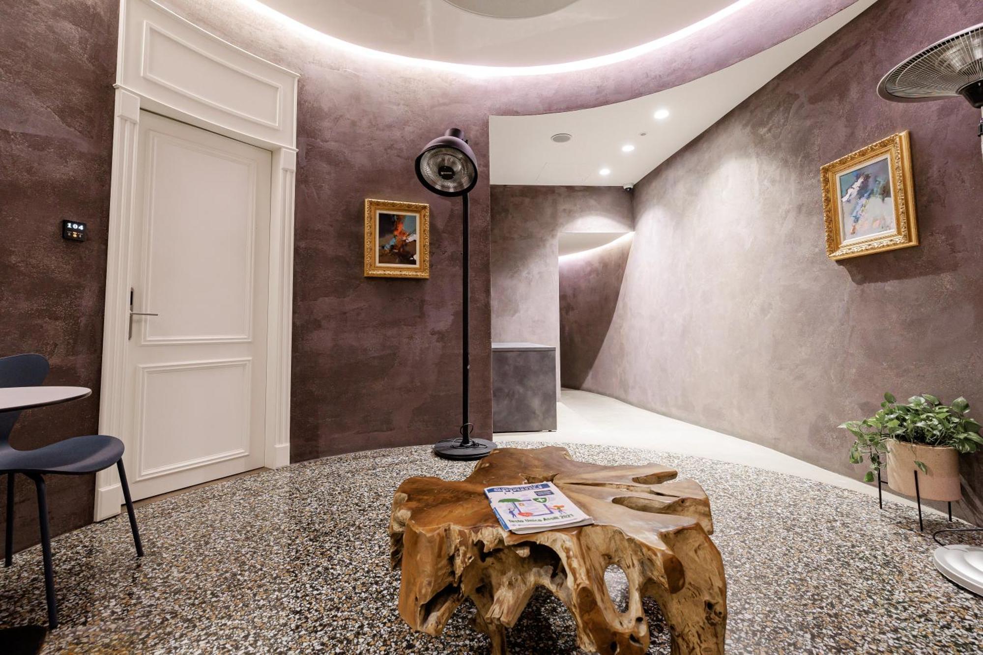 Boutique Hotel Whisky Tirana Eksteriør billede